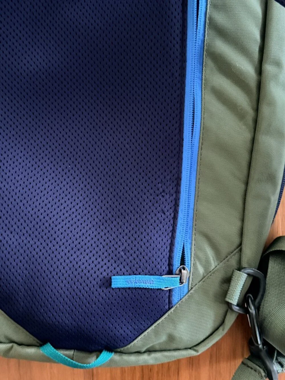 Unisex Cotopaxi Chasqui 13L Sling Pack Crossbody Backpack GUC Green Multi